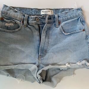 Abercrombie "curve love" jean shorts size 4 or 27